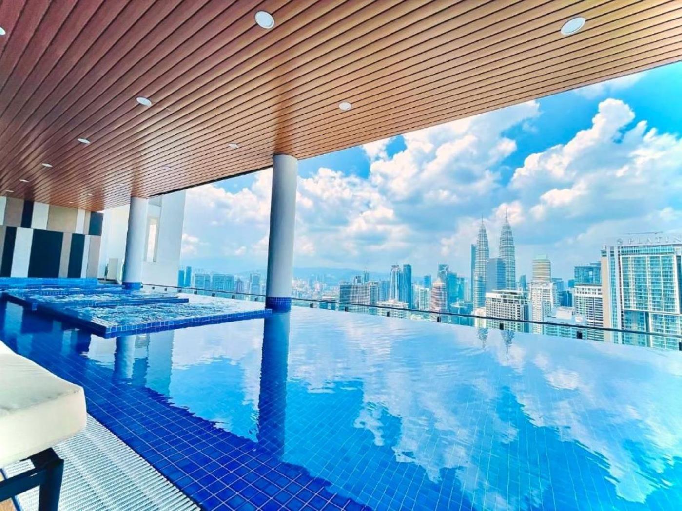 The Luxe Suites Klcc By Cozy Stay Kuala Lumpur Exterior foto